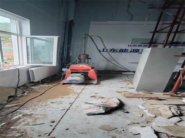 张店地基基础下沉墙体裂缝加固注浆顶升施工